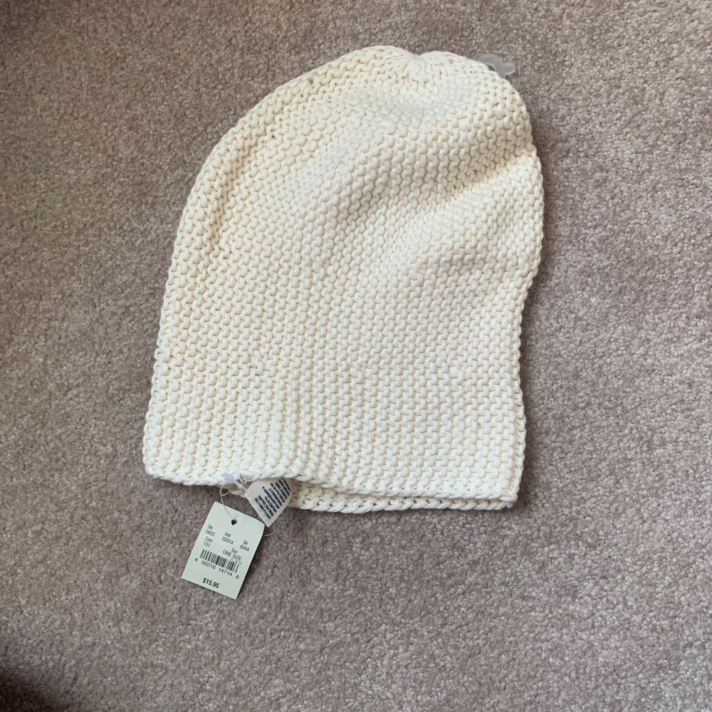 Hat - Picture 2 of 6